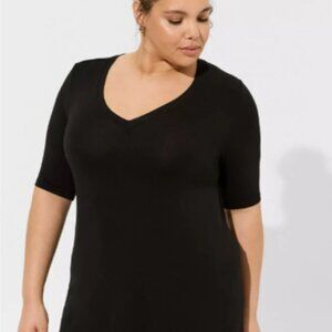 TORRID Favorite Tunic Super Soft V-Neck Tee, Black, Size 0X (Plus Size)